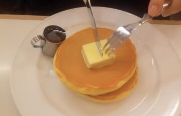 スマート珈琲店のホットケーキセット