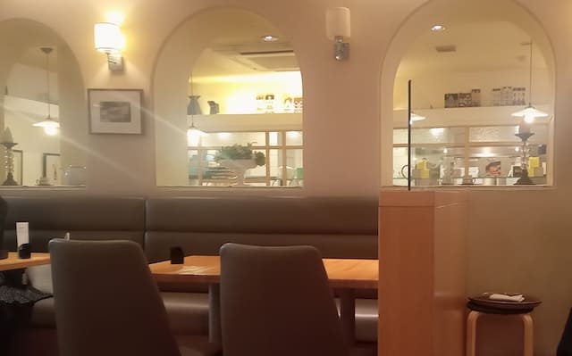 リプトン京都の店内