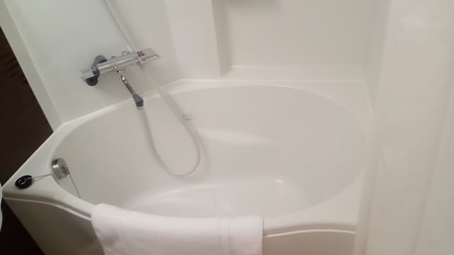 フォーポイント フレックス by シェラトン 金沢のバスタブ