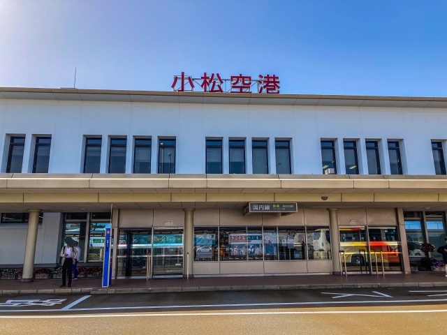 小松空港