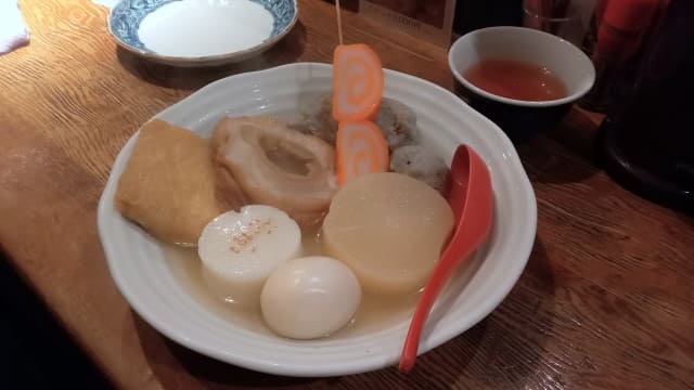 赤玉本店で食べた金沢おでん
