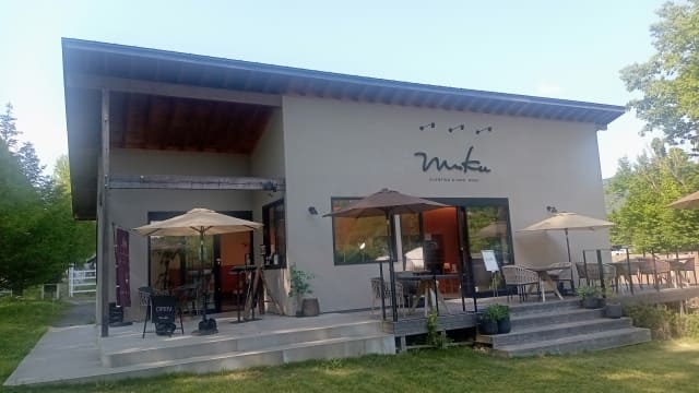 GLAMPING＆CAFE MUKUの外観