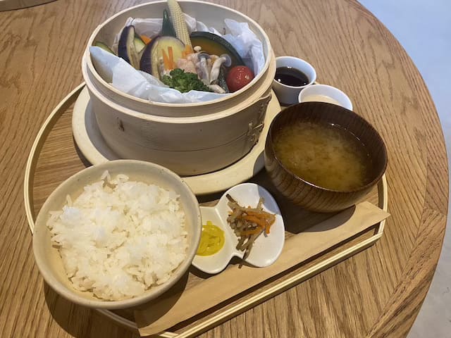 季節の蒸し野菜