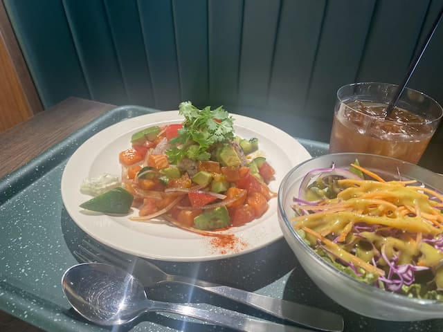 79 KITCHENでランチ