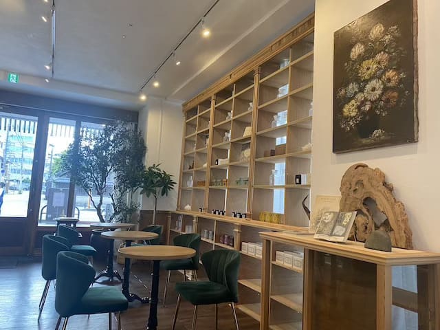 茶室 小雨の店内